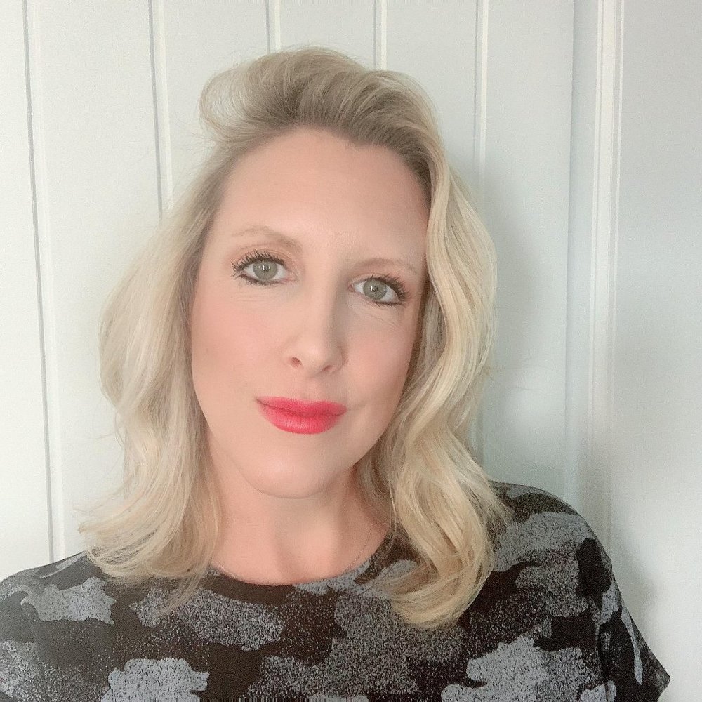 Meet your Posher, Erin Dolleris Hall